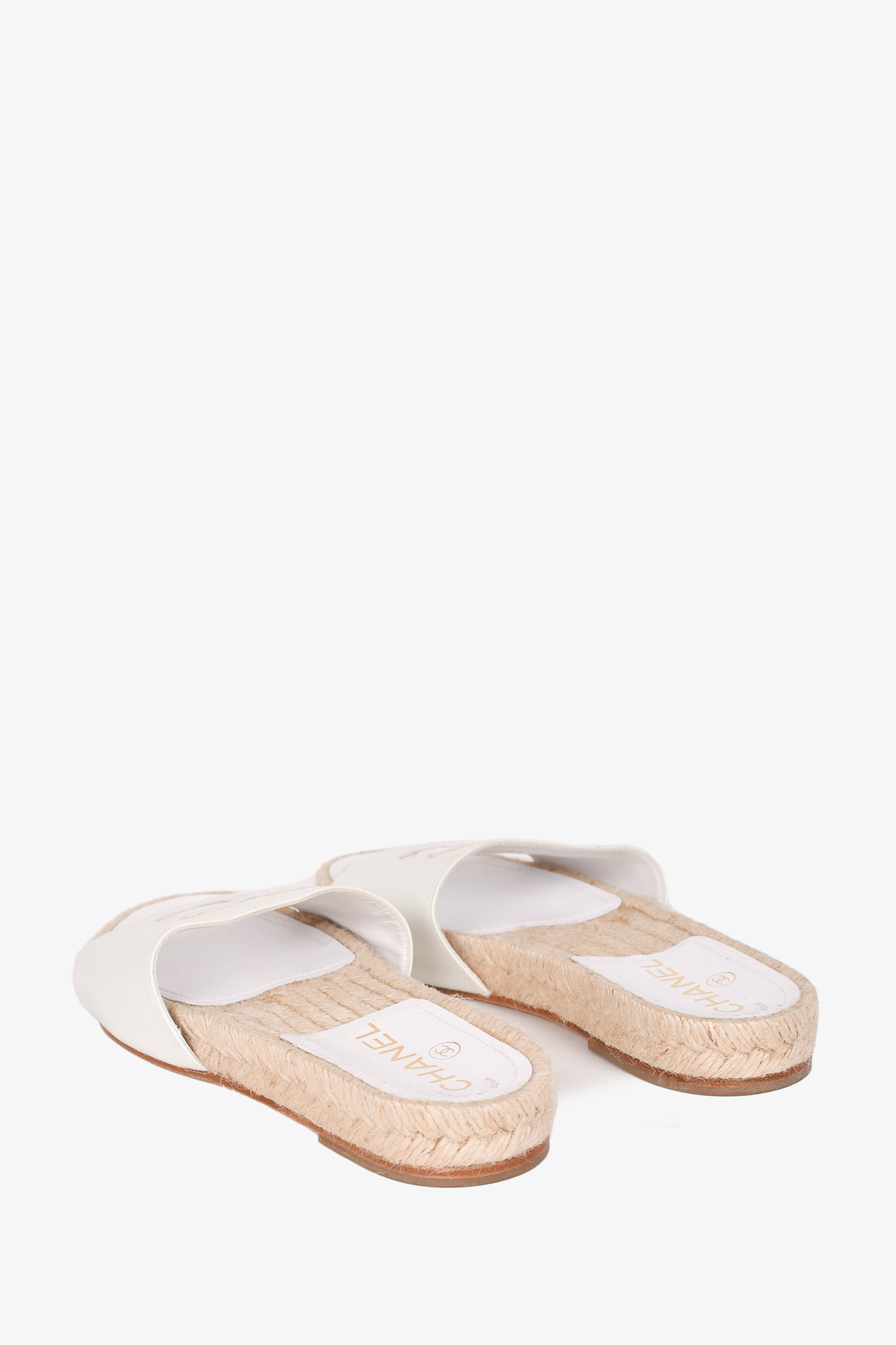 Chanel White Leather CC Logo Espadrilles Slides Size 34