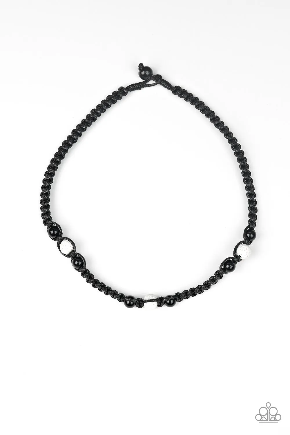 Expert Excursionist Black-Urban Necklace