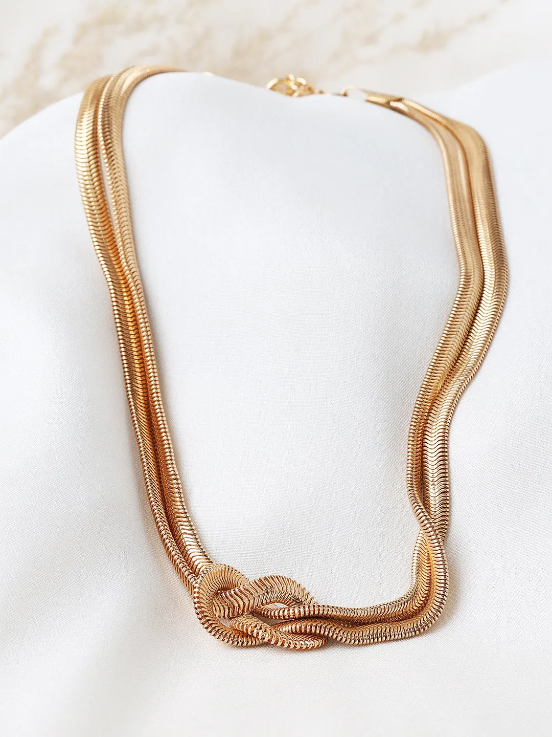 Gold Twisted Neck Choker