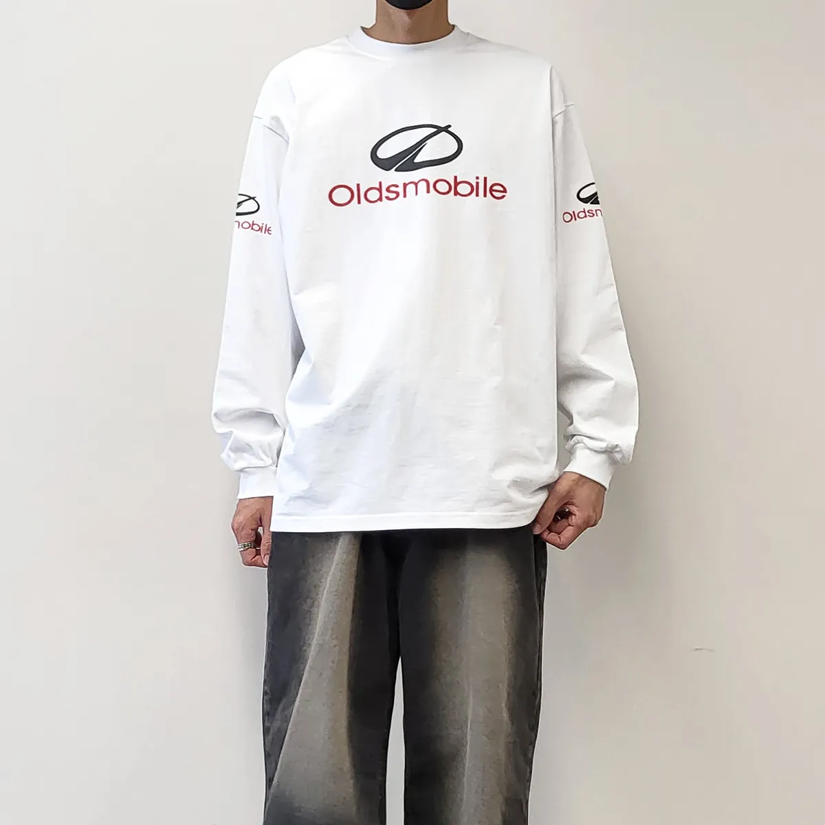 IONSEOUL  |Unisex Street Style Cotton Oversized Logo T-Shirts