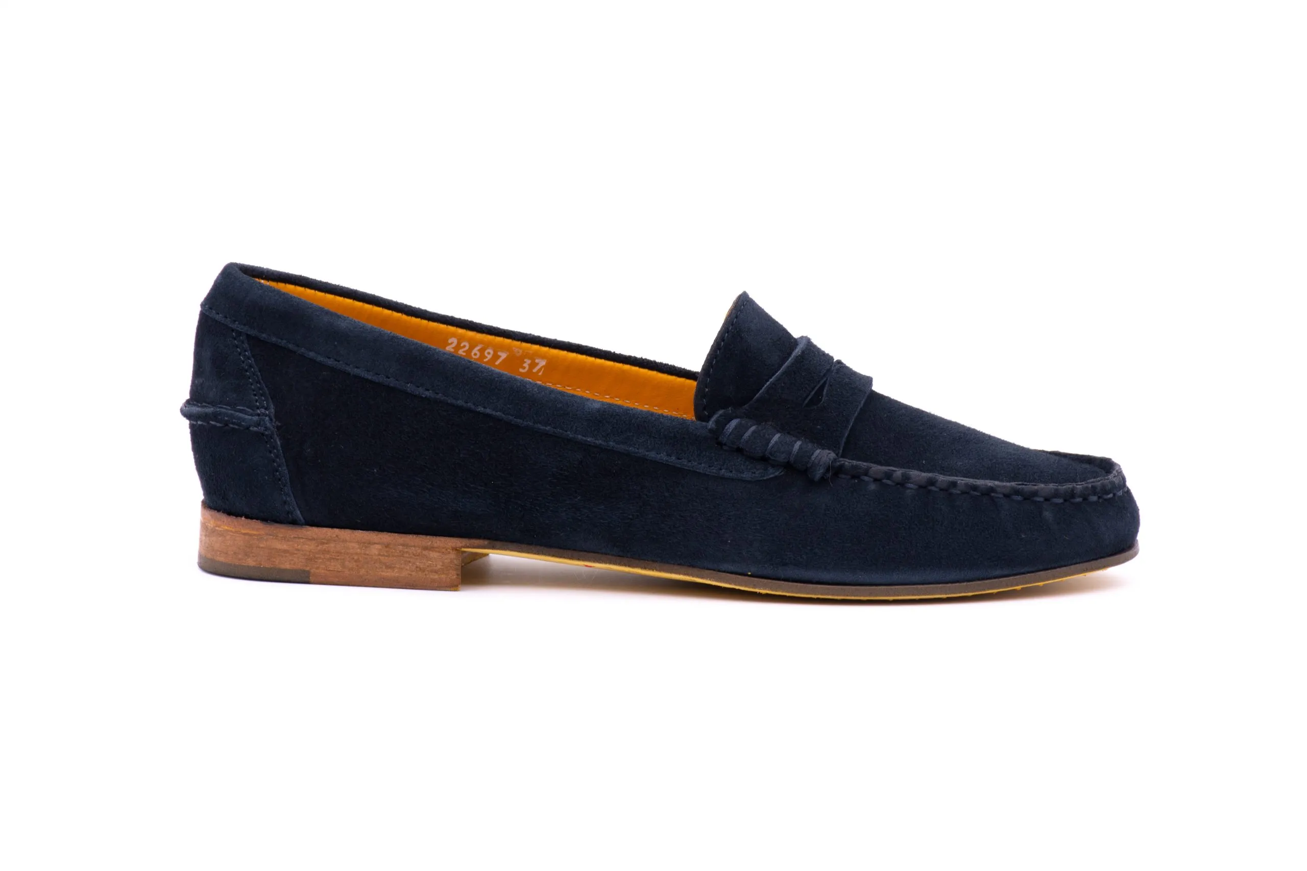 Lightweight suede loafer