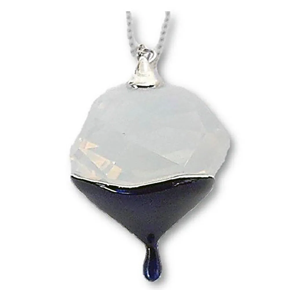 Swarovski Crystal LUXURIOUS PENDANT NECKLACE #1051673