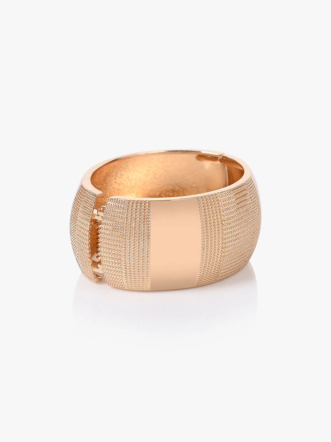 Textured Gold Clasp Bracelet