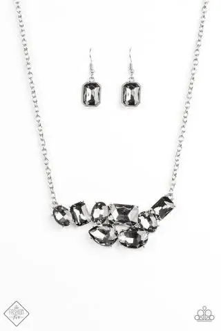 Urban Dynasty Black-Necklace