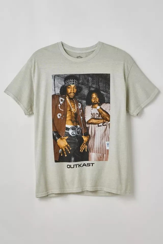 Urban Outfitters  |Street Style T-Shirts