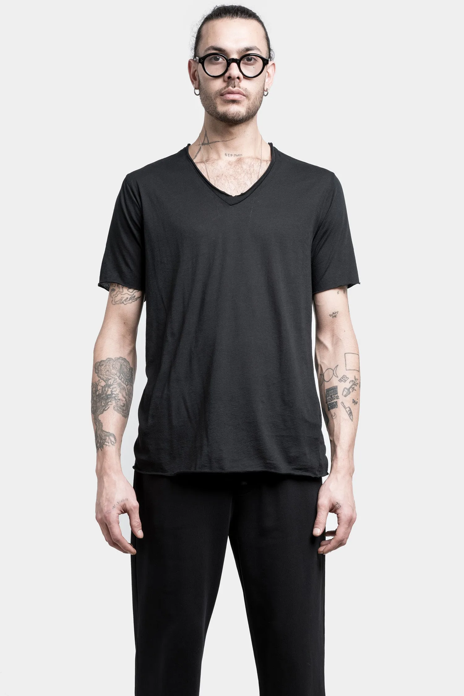 V-neck lightweight cotton tee, Black